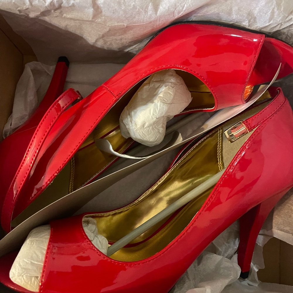 NEW Elegant Red Peep-Toe Heels